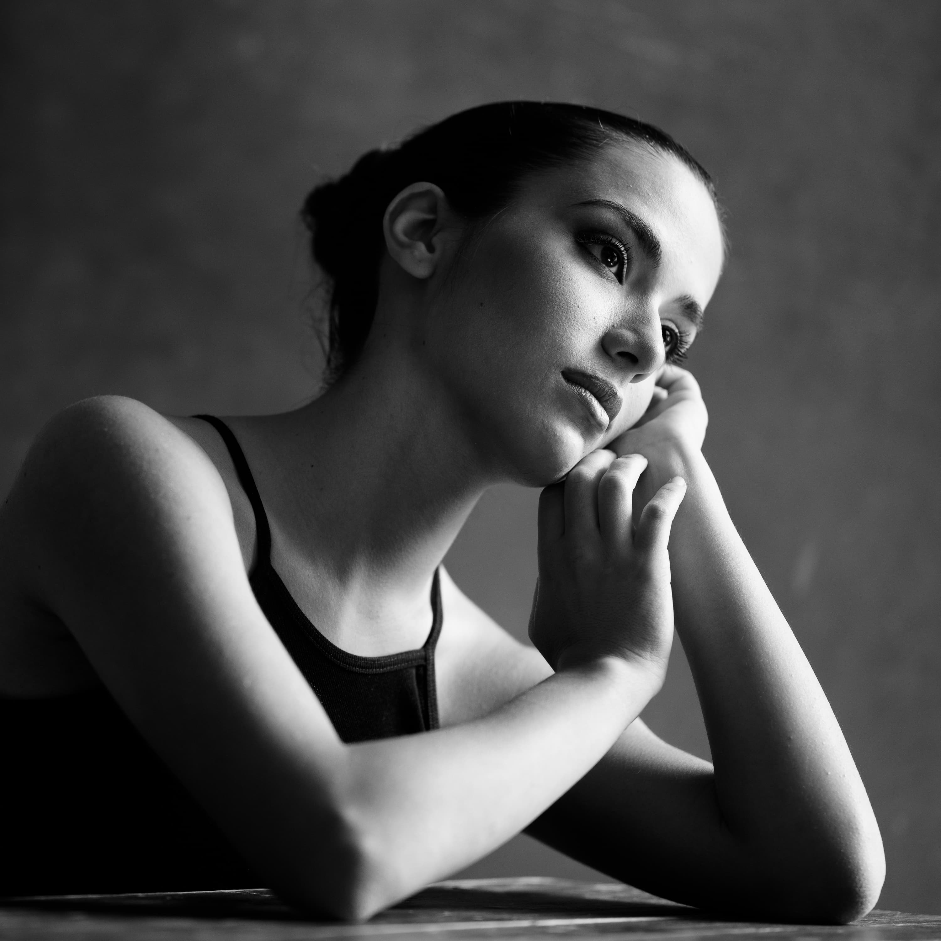 Character portrait in natural light — portrait photographer Mallorca